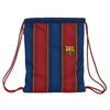 A Barça gránátvörös-kék tornazsákja