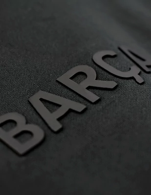 A Barcelona fekete gyerek melegítő szett