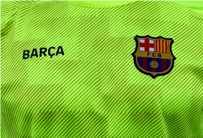A Barça fergeteges, neon sárga edzőmeze - L