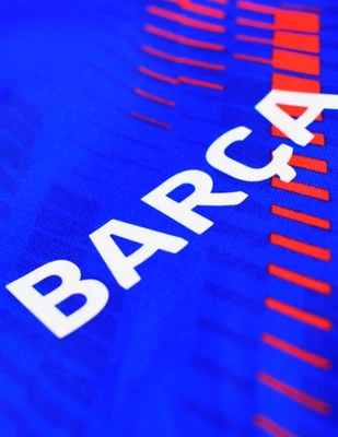 Ujjatlan Barçás edzőmez - S