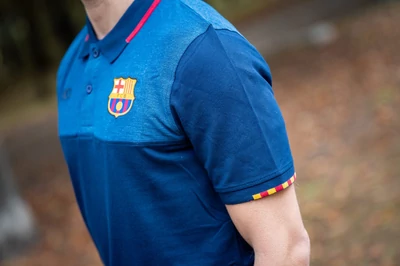 A Barça katalán galléros pólója