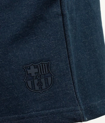 A Barça 2025-2026-os kék nyári szettje 