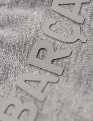 A Barça 2025-2026-os nyári szettje - gránátvörös és kék