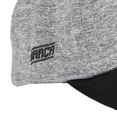 A címeres szürke Barça sapkád