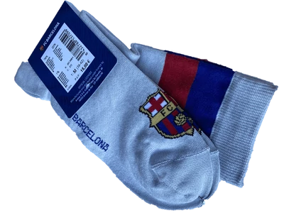 A Barcelona címeres gyerek zoknija