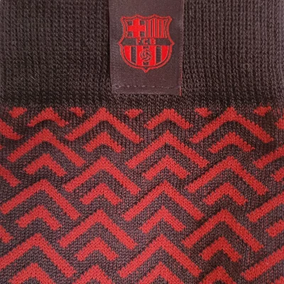 A Barça gránátvörös-kék üzleti zoknija