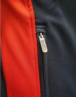 A Barcelona hivatalos melegítő szettje - S