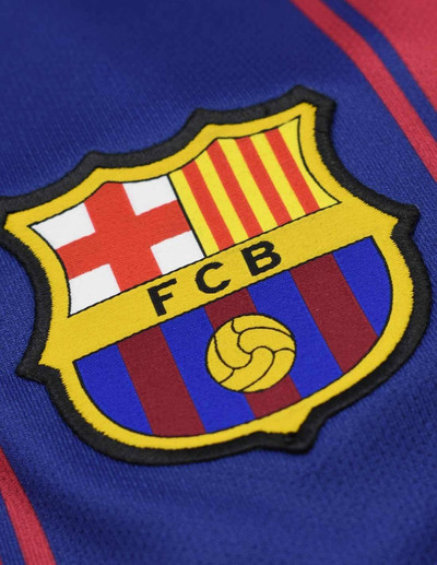 Barca mez szett