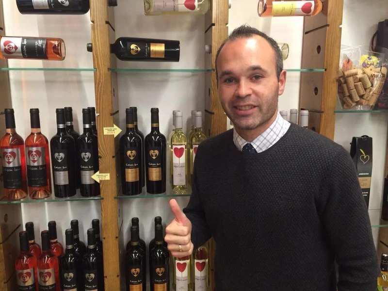 Iniesta:  Corazón Loco Selección vörösbor  - 2016