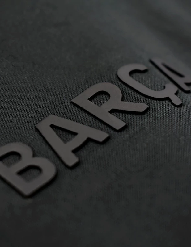 FC Barcelona letisztult fekete melegítő szettje - S