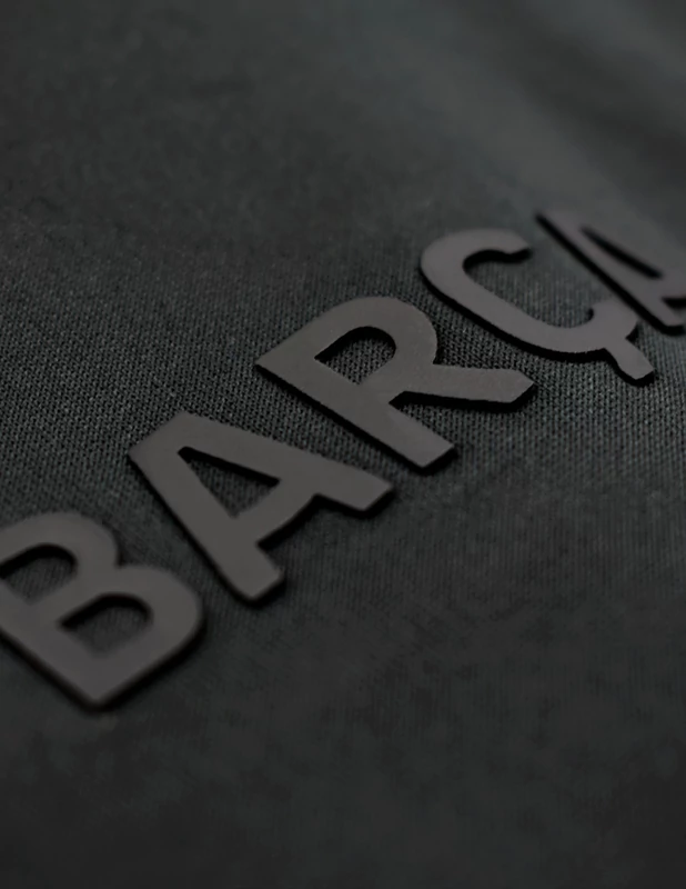 A Barcelona fekete gyerek melegítő szett