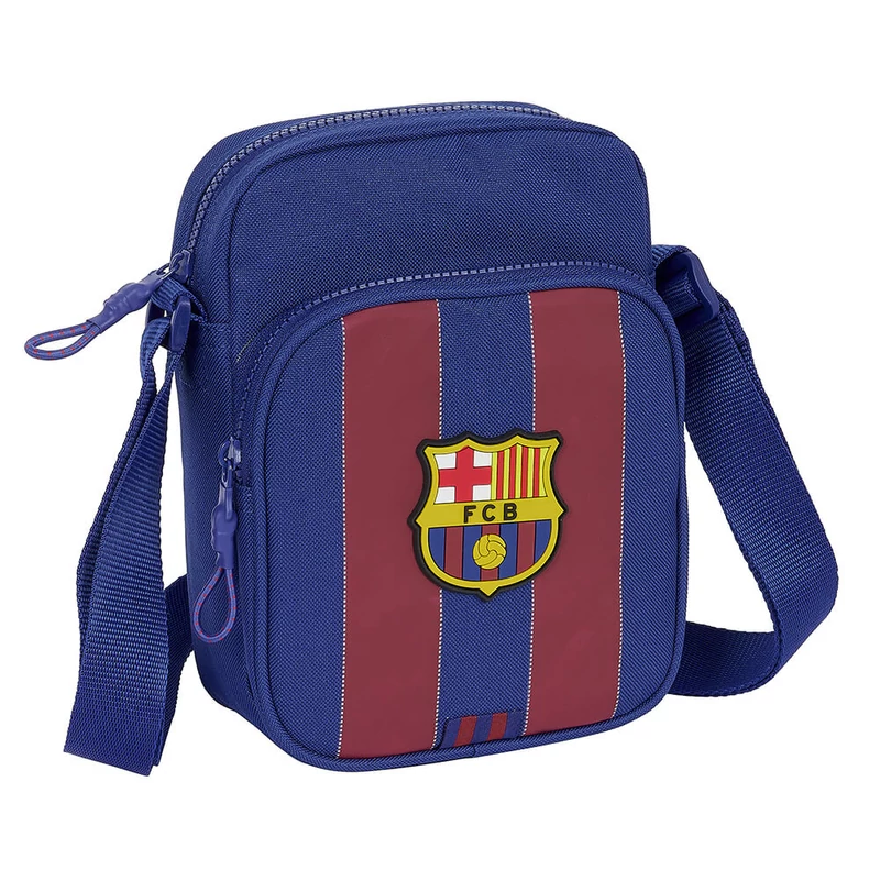 A Barça 23-24-es praktikus oldaltáskája