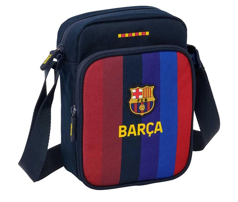 A Barça 2026-27-es praktikus oldaltáskája