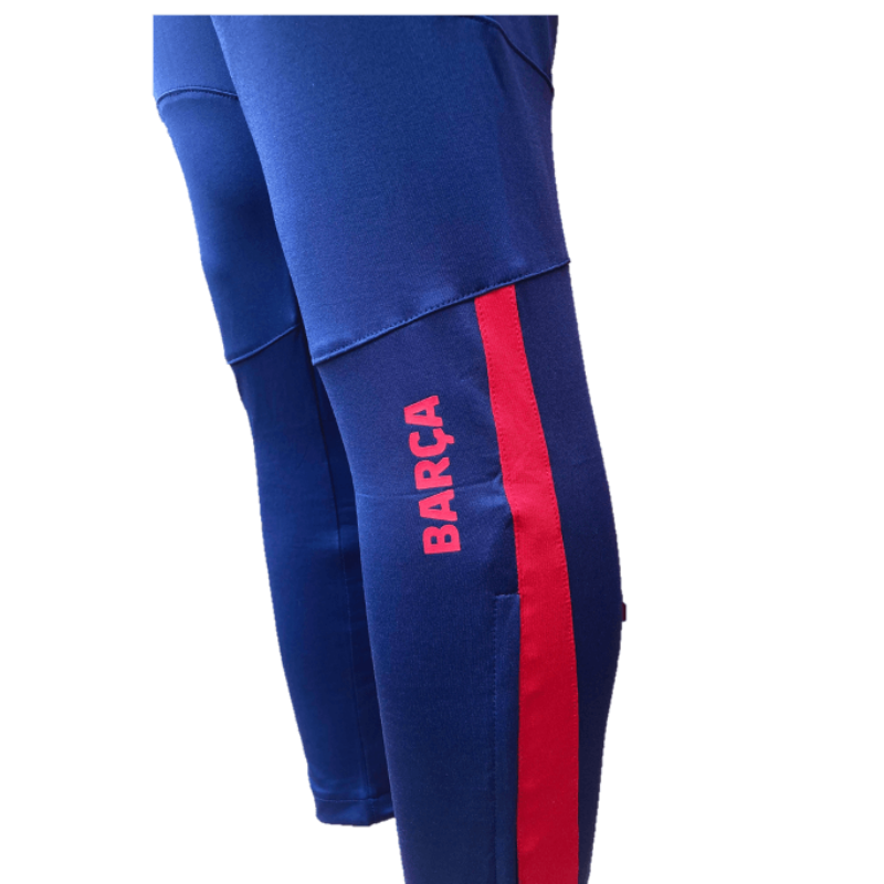 A Barcelona menő melegítő nadrágja - XL