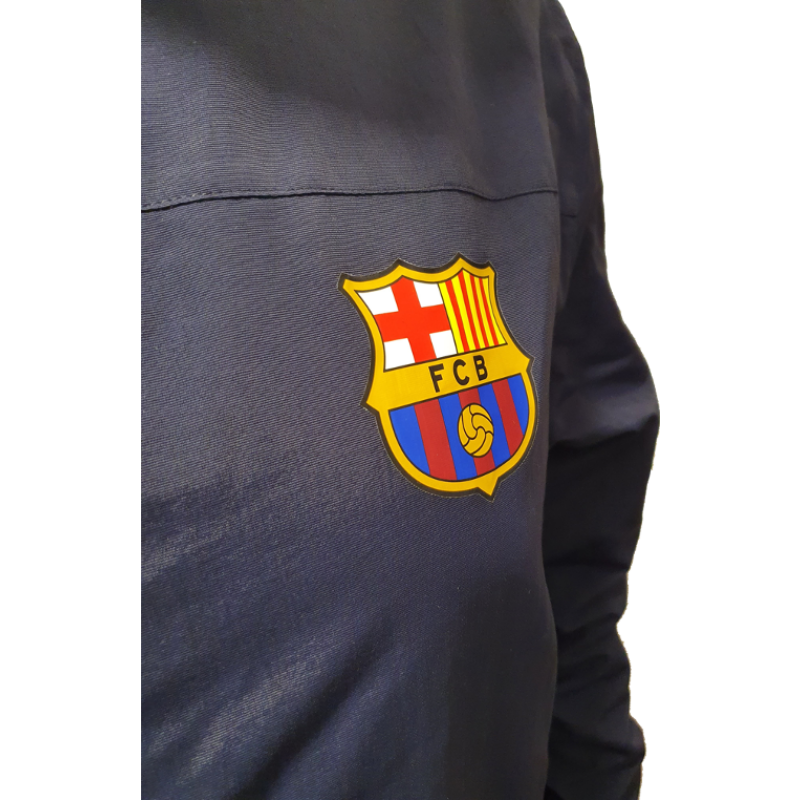 A Barça hivatalos tavaszi-őszi kabátja - S